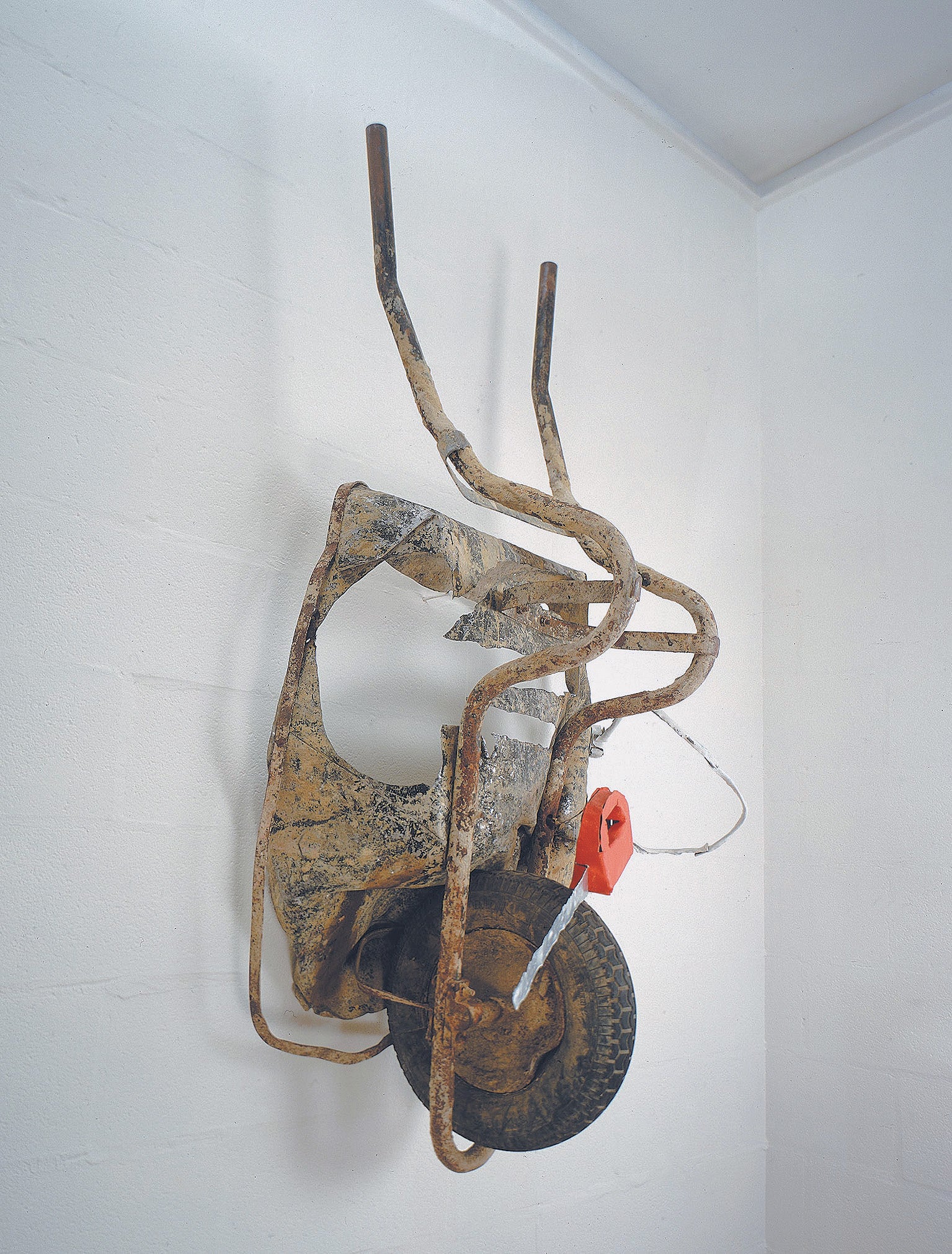 Wheelbarrow with Electric Carving Knife