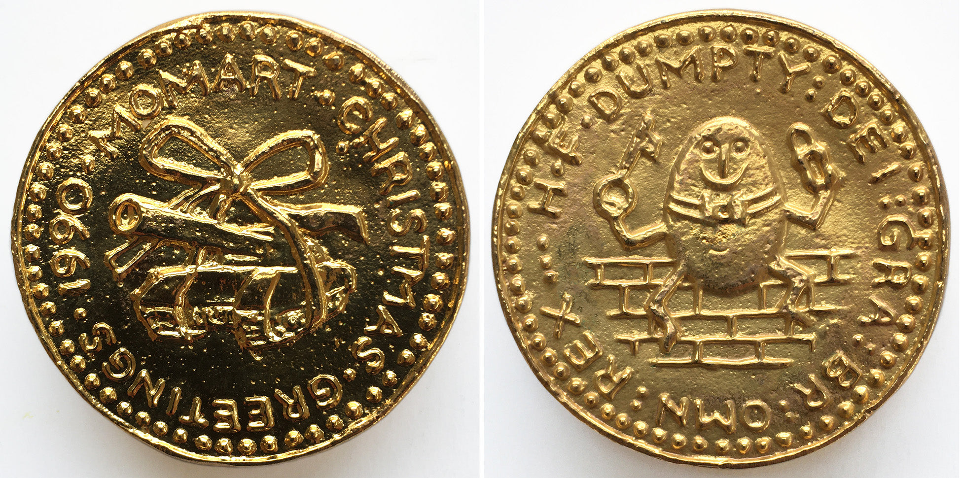 Momart Christmas Medal